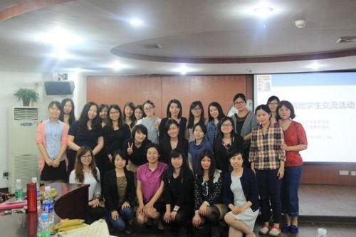 香港教育学校爆料视频最新,揭秘校园内幕！”